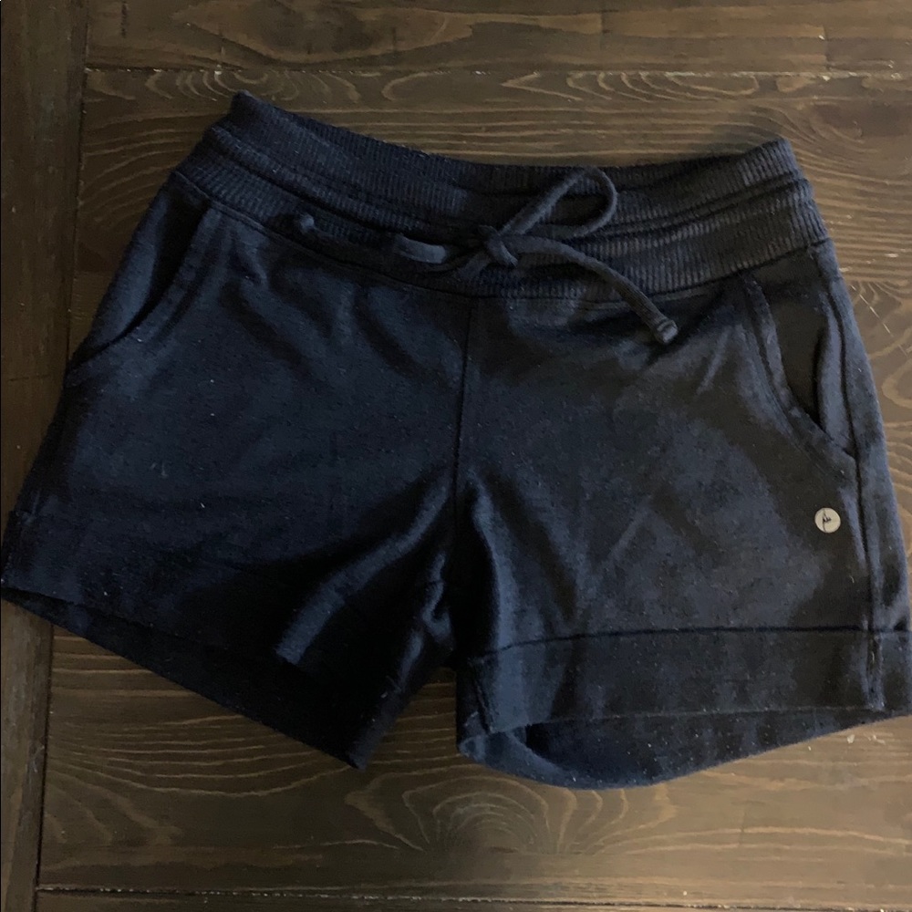 Active Life size small charcoal jersey shorts